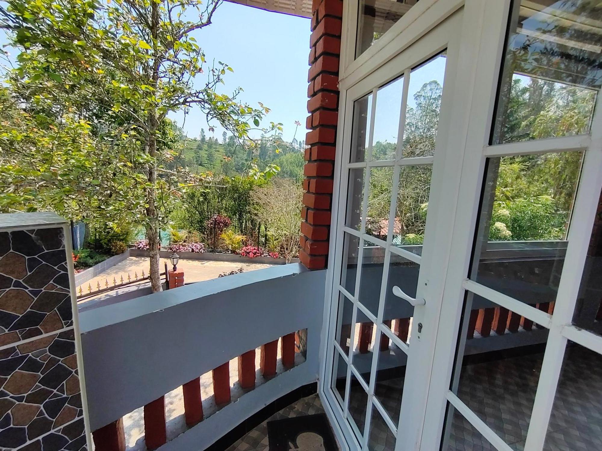 Pear Tree Entire 2Bhk Villa Kotagiri Ngoại thất bức ảnh